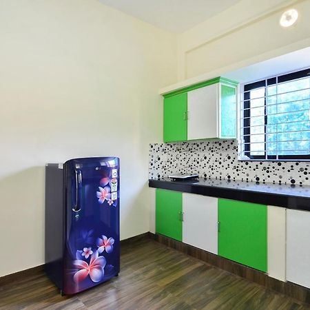Oyo Home 81801 Akash Villa Trippapur Exteriér fotografie
