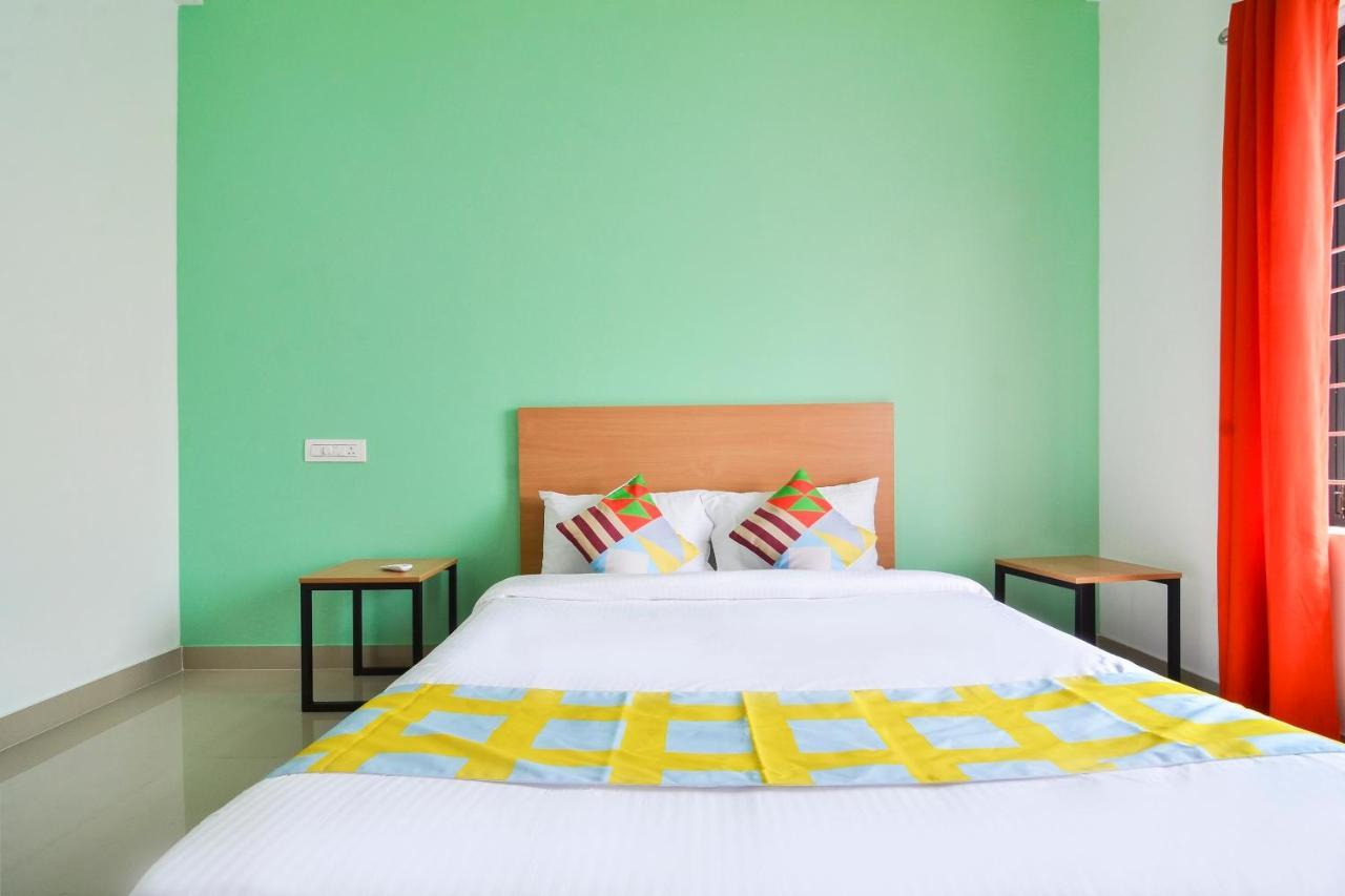 Oyo Home 81801 Akash Villa Trippapur Exteriér fotografie