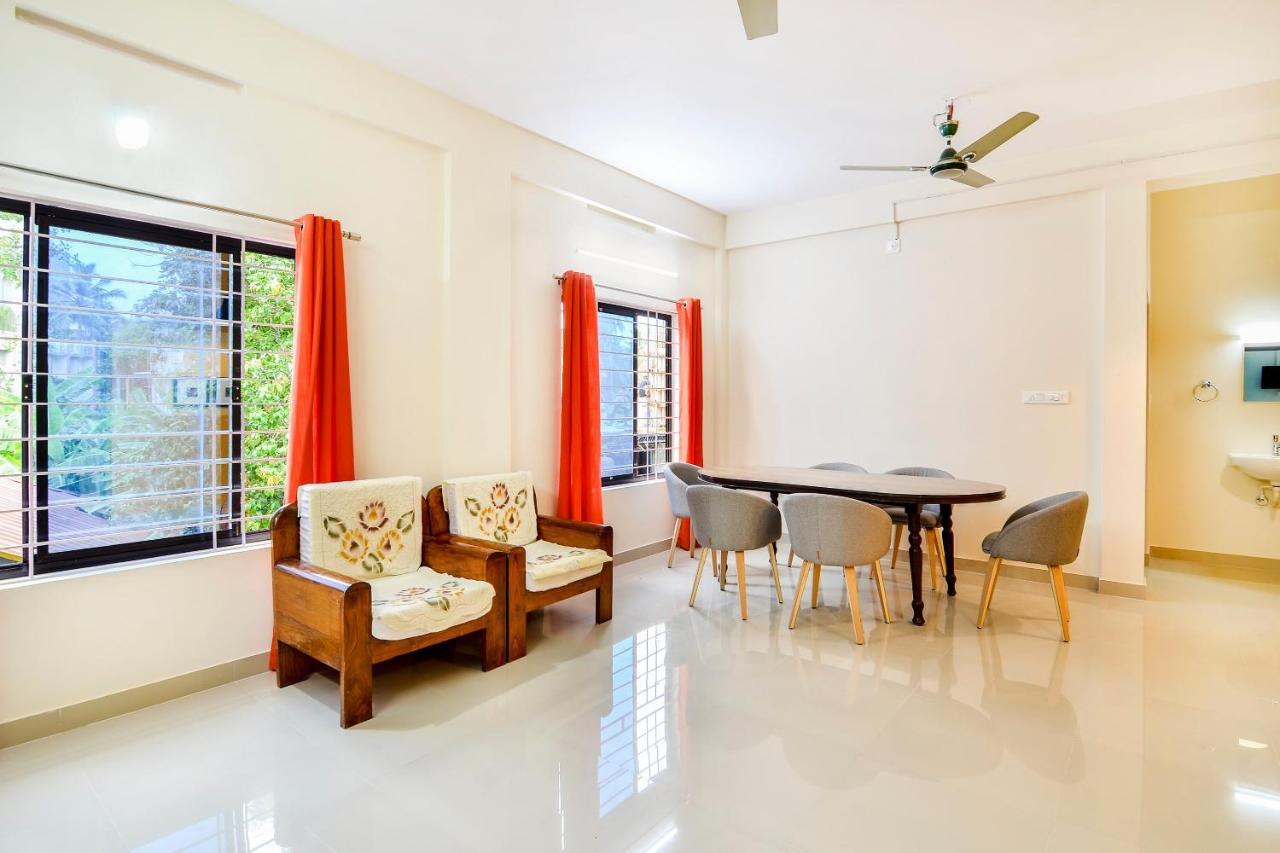 Oyo Home 81801 Akash Villa Trippapur Exteriér fotografie
