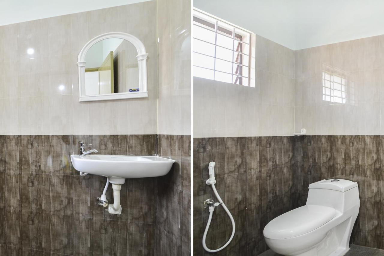 Oyo Home 81801 Akash Villa Trippapur Exteriér fotografie